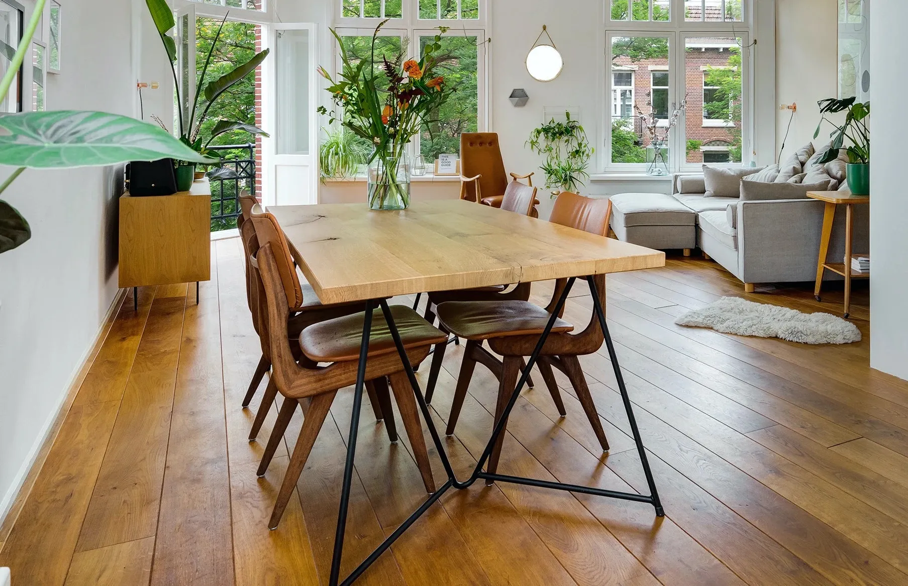 Kitchen table